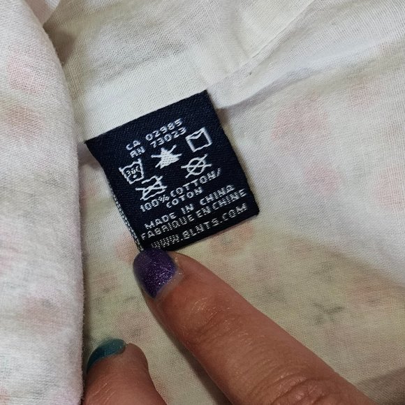 Smocked Dress With Ruffle - Picture 5 of 6